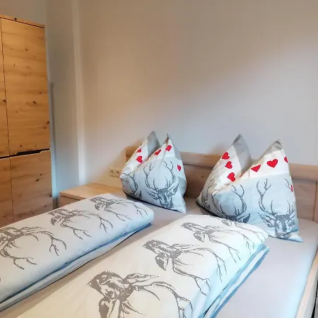 Alpen-appartement Auerhof וולדרס